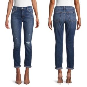 Joe's Jeans Distressed Boyfriend Slim Ankle Cigarette in Brushy Wash. Size 28